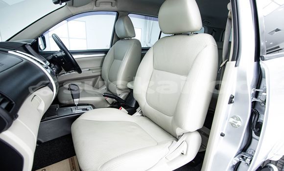 Buy Used Mitsubishi Pajero Other Car in Bangkok in Bangkok Buy Used Mitsubishi Pajero Other Car in Bangkok in Bangkok