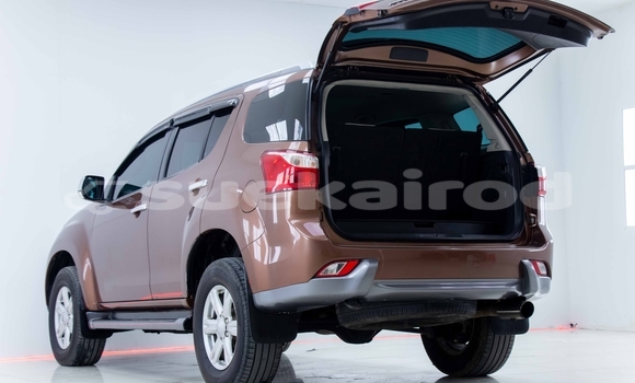 Buy Used Isuzu MU-X Brown Car in Bangkok in Bangkok Buy Used Isuzu MU-X Brown Car in Bangkok in Bangkok