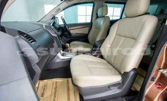 Buy Used Isuzu MU-X Brown Car in Bangkok in Bangkok Buy Used Isuzu MU-X Brown Car in Bangkok in Bangkok