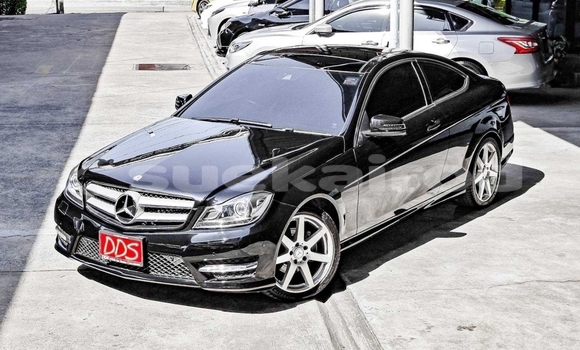 ซื้อ รถมือสอง Mercedes-Benz C180 coupe สีดำ รถยนต์ ใน %{เมือง} ใน กรุงเทพมหานคร ซื้อ รถมือสอง Mercedes-Benz C180 coupe สีดำ รถยนต์ ใน %{เมือง} ใน กรุงเทพมหานคร