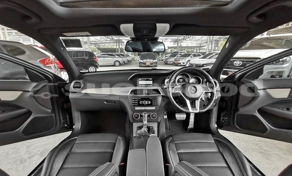 ซื้อ รถมือสอง Mercedes-Benz C180 coupe สีดำ รถยนต์ ใน %{เมือง} ใน กรุงเทพมหานคร ซื้อ รถมือสอง Mercedes-Benz C180 coupe สีดำ รถยนต์ ใน %{เมือง} ใน กรุงเทพมหานคร