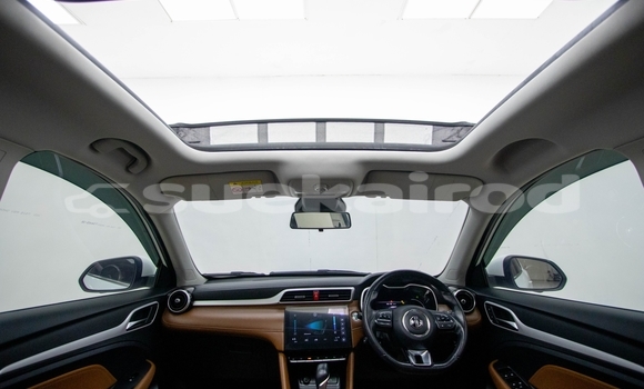 Buy Used MG ZS White Car in Samut Sakhon in Samut Sakhon Buy Used MG ZS White Car in Samut Sakhon in Samut Sakhon