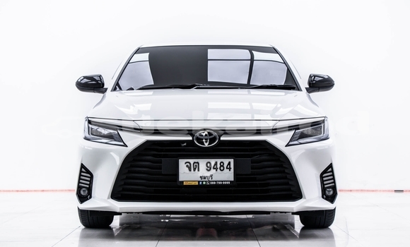 Buy Used Toyota Yaris Ativ White Car in Bangkok in Bangkok