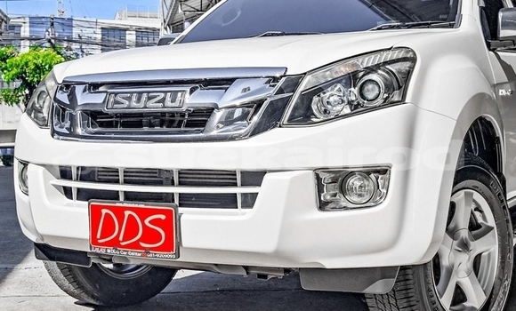 ซื้อ รถมือสอง Isuzu D-Max ขาว รถยนต์ ใน %{เมือง} ใน กรุงเทพมหานคร ซื้อ รถมือสอง Isuzu D-Max ขาว รถยนต์ ใน %{เมือง} ใน กรุงเทพมหานคร
