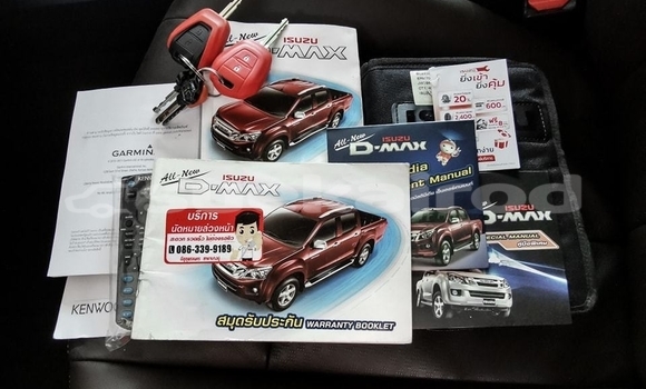 ซื้อ รถมือสอง Isuzu D-Max ขาว รถยนต์ ใน %{เมือง} ใน กรุงเทพมหานคร ซื้อ รถมือสอง Isuzu D-Max ขาว รถยนต์ ใน %{เมือง} ใน กรุงเทพมหานคร