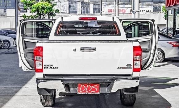 ซื้อ รถมือสอง Isuzu D-Max ขาว รถยนต์ ใน %{เมือง} ใน กรุงเทพมหานคร ซื้อ รถมือสอง Isuzu D-Max ขาว รถยนต์ ใน %{เมือง} ใน กรุงเทพมหานคร
