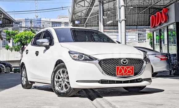 ซื้อ รถมือสอง Mazda 2 ขาว รถยนต์ ใน %{เมือง} ใน กรุงเทพมหานคร ซื้อ รถมือสอง Mazda 2 ขาว รถยนต์ ใน %{เมือง} ใน กรุงเทพมหานคร