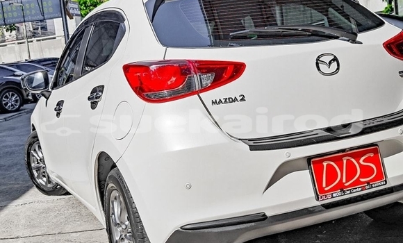 ซื้อ รถมือสอง Mazda 2 ขาว รถยนต์ ใน %{เมือง} ใน กรุงเทพมหานคร ซื้อ รถมือสอง Mazda 2 ขาว รถยนต์ ใน %{เมือง} ใน กรุงเทพมหานคร