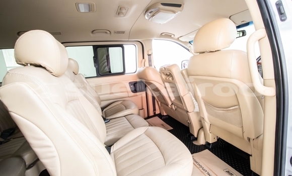 Buy Used Hyundai H1 Other Car in Bangkok in Bangkok Buy Used Hyundai H1 Other Car in Bangkok in Bangkok