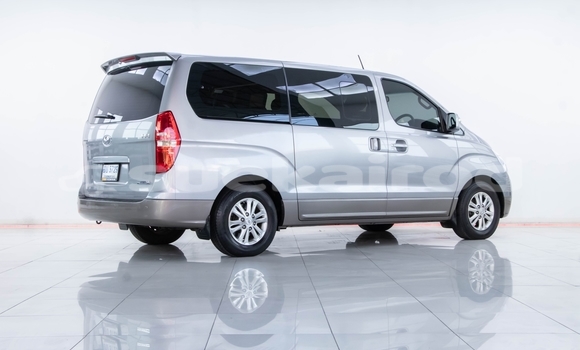 Buy Used Hyundai H1 Other Car in Bangkok in Bangkok Buy Used Hyundai H1 Other Car in Bangkok in Bangkok