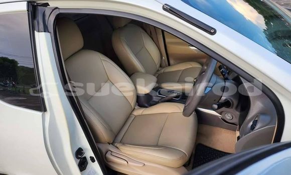 ซื้อ รถมือสอง Nissan Navara ขาว รถยนต์ ใน %{เมือง} ใน กรุงเทพมหานคร ซื้อ รถมือสอง Nissan Navara ขาว รถยนต์ ใน %{เมือง} ใน กรุงเทพมหานคร