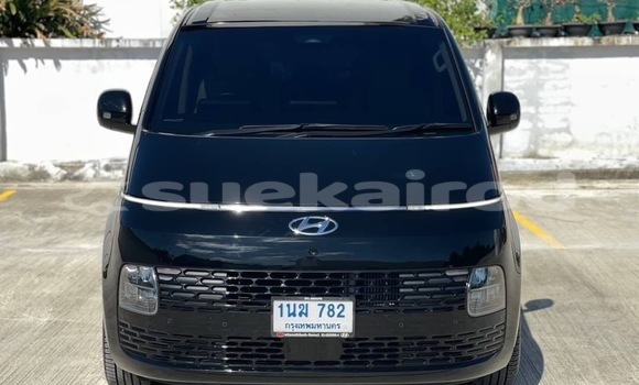Buy Used Hyundai Starex (H-1) Black Car in Bangkok in Bangkok