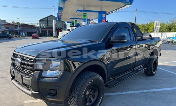 ซื้อ รถมือสอง Ford Ranger สีดำ รถยนต์ ใน %{เมือง} ใน กรุงเทพมหานคร