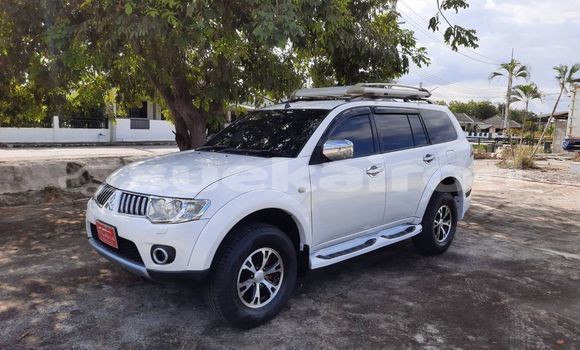 ซื้อ รถมือสอง Mitsubishi Pajero ขาว รถยนต์ ใน %{เมือง} ใน กรุงเทพมหานคร ซื้อ รถมือสอง Mitsubishi Pajero ขาว รถยนต์ ใน %{เมือง} ใน กรุงเทพมหานคร