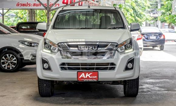 ซื้อ รถมือสอง Isuzu D-Max ขาว รถยนต์ ใน %{เมือง} ใน กรุงเทพมหานคร ซื้อ รถมือสอง Isuzu D-Max ขาว รถยนต์ ใน %{เมือง} ใน กรุงเทพมหานคร