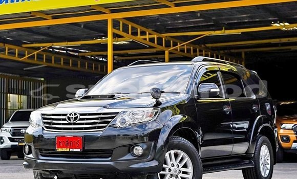 ซื้อ รถมือสอง Toyota Fortuner สีดำ รถยนต์ ใน %{เมือง} ใน กรุงเทพมหานคร ซื้อ รถมือสอง Toyota Fortuner สีดำ รถยนต์ ใน %{เมือง} ใน กรุงเทพมหานคร