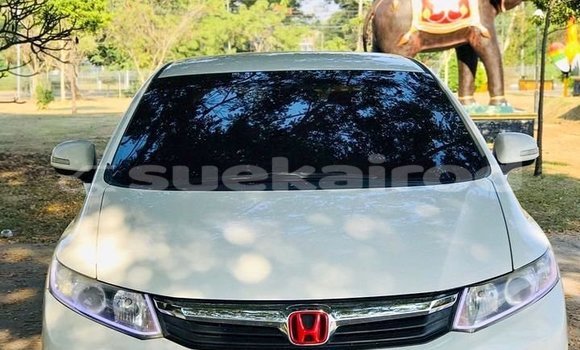 Buy Used Honda Civic White Car in Phitsanulok in Phitsanulok Buy Used Honda Civic White Car in Phitsanulok in Phitsanulok