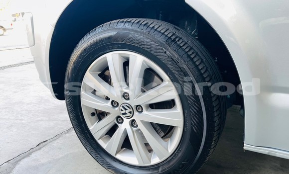 Buy Used Volkswagen Caravelle Silver Car in Bangkok in Bangkok Buy Used Volkswagen Caravelle Silver Car in Bangkok in Bangkok