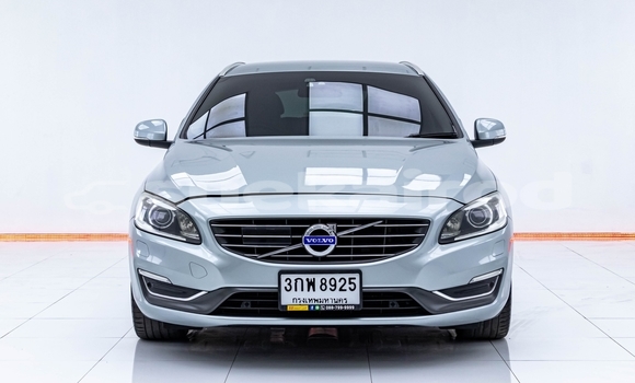 Buy Used Volvo V60 Other Car in Bangkok in Bangkok