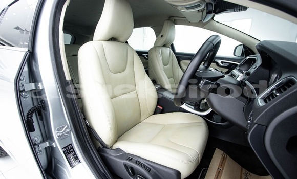 ซื้อ รถมือสอง Volvo V60 อื่น ๆ รถยนต์ ใน %{เมือง} ใน กรุงเทพมหานคร ซื้อ รถมือสอง Volvo V60 อื่น ๆ รถยนต์ ใน %{เมือง} ใน กรุงเทพมหานคร