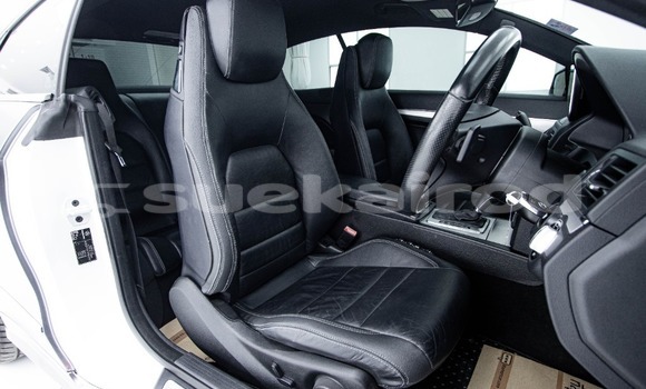 ซื้อ รถมือสอง Mercedes‒Benz E–Class สีดำ รถยนต์ ใน %{เมือง} ใน กรุงเทพมหานคร ซื้อ รถมือสอง Mercedes‒Benz E–Class สีดำ รถยนต์ ใน %{เมือง} ใน กรุงเทพมหานคร