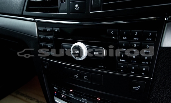 ซื้อ รถมือสอง Mercedes‒Benz E–Class สีดำ รถยนต์ ใน %{เมือง} ใน กรุงเทพมหานคร ซื้อ รถมือสอง Mercedes‒Benz E–Class สีดำ รถยนต์ ใน %{เมือง} ใน กรุงเทพมหานคร