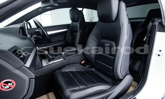 ซื้อ รถมือสอง Mercedes‒Benz E–Class สีดำ รถยนต์ ใน %{เมือง} ใน กรุงเทพมหานคร ซื้อ รถมือสอง Mercedes‒Benz E–Class สีดำ รถยนต์ ใน %{เมือง} ใน กรุงเทพมหานคร