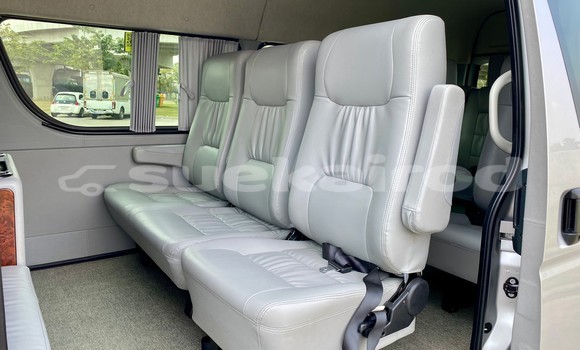 Buy Used Toyota Commuter Other Car in Bangkok in Bangkok Buy Used Toyota Commuter Other Car in Bangkok in Bangkok