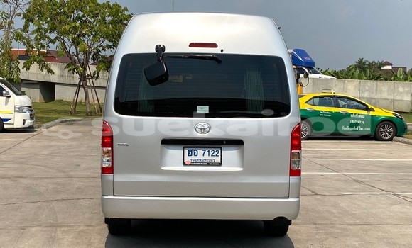 Buy Used Toyota Commuter Other Car in Bangkok in Bangkok Buy Used Toyota Commuter Other Car in Bangkok in Bangkok