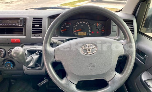 Buy Used Toyota Commuter Other Car in Bangkok in Bangkok Buy Used Toyota Commuter Other Car in Bangkok in Bangkok