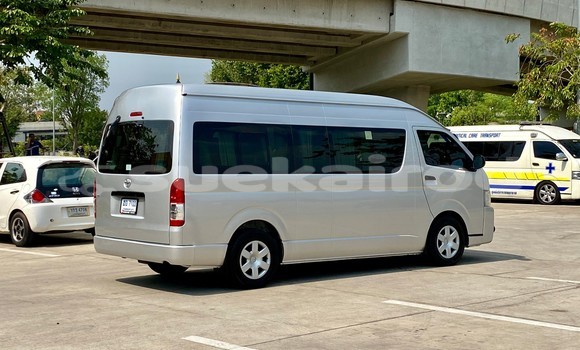 Buy Used Toyota Commuter Other Car in Bangkok in Bangkok Buy Used Toyota Commuter Other Car in Bangkok in Bangkok