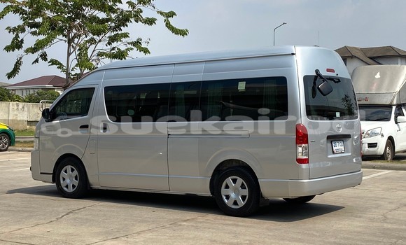 Buy Used Toyota Commuter Other Car in Bangkok in Bangkok Buy Used Toyota Commuter Other Car in Bangkok in Bangkok