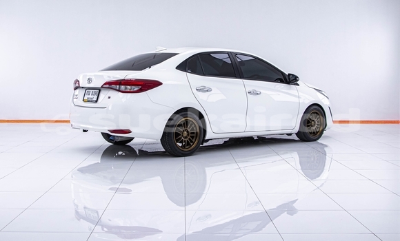 Buy Used Toyota Yaris Ativ White Car in Bangkok in Bangkok Buy Used Toyota Yaris Ativ White Car in Bangkok in Bangkok