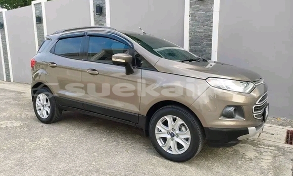 ซื้อ รถมือสอง Ford Escape เขียว รถยนต์ ใน %{เมือง} ใน อ่างทอง