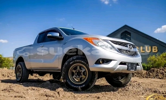 ซื้อ รถมือสอง Mazda 326 อื่น ๆ รถยนต์ ใน %{เมือง} ใน จันทบุรี