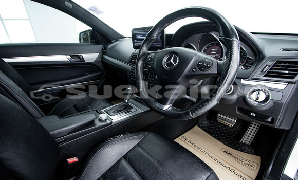 ซื้อ รถมือสอง Mercedes-Benz E-Classe อื่น ๆ รถยนต์ ใน %{เมือง} ใน กรุงเทพมหานคร ซื้อ รถมือสอง Mercedes-Benz E-Classe อื่น ๆ รถยนต์ ใน %{เมือง} ใน กรุงเทพมหานคร