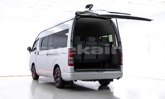 ซื้อ รถมือสอง Toyota Commuter เงิน รถยนต์ ใน %{เมือง} ใน กรุงเทพมหานคร ซื้อ รถมือสอง Toyota Commuter เงิน รถยนต์ ใน %{เมือง} ใน กรุงเทพมหานคร