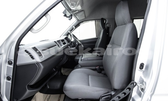 ซื้อ รถมือสอง Toyota Commuter เงิน รถยนต์ ใน %{เมือง} ใน กรุงเทพมหานคร ซื้อ รถมือสอง Toyota Commuter เงิน รถยนต์ ใน %{เมือง} ใน กรุงเทพมหานคร