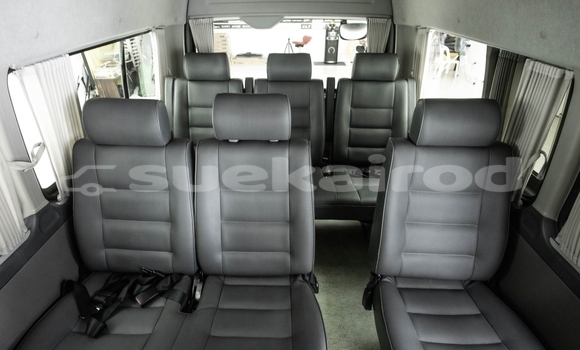 ซื้อ รถมือสอง Toyota Commuter เงิน รถยนต์ ใน %{เมือง} ใน กรุงเทพมหานคร ซื้อ รถมือสอง Toyota Commuter เงิน รถยนต์ ใน %{เมือง} ใน กรุงเทพมหานคร