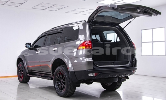 ซื้อ รถมือสอง Mitsubishi Pajero Sport สีน้ำตาล รถยนต์ ใน %{เมือง} ใน กรุงเทพมหานคร ซื้อ รถมือสอง Mitsubishi Pajero Sport สีน้ำตาล รถยนต์ ใน %{เมือง} ใน กรุงเทพมหานคร
