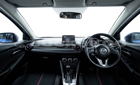 ซื้อ รถมือสอง Mazda 2 สีน้ำเงิน รถยนต์ ใน %{เมือง} ใน กรุงเทพมหานคร ซื้อ รถมือสอง Mazda 2 สีน้ำเงิน รถยนต์ ใน %{เมือง} ใน กรุงเทพมหานคร