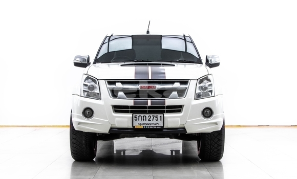 ซื้อ รถมือสอง Isuzu D-Max ขาว รถยนต์ ใน %{เมือง} ใน กรุงเทพมหานคร