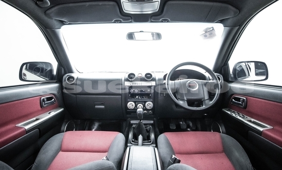 Buy Used Isuzu D-Max White Car in Bangkok in Bangkok Buy Used Isuzu D-Max White Car in Bangkok in Bangkok