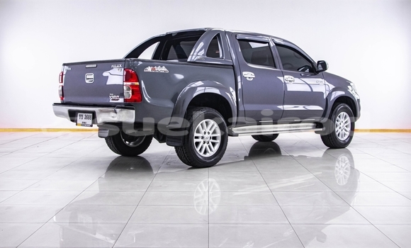 Buy Used Toyota Hiluxe VIGO Other Car in Bangkok in Bangkok Buy Used Toyota Hiluxe VIGO Other Car in Bangkok in Bangkok