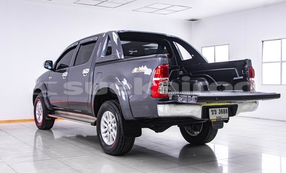 Buy Used Toyota Hiluxe VIGO Other Car in Bangkok in Bangkok Buy Used Toyota Hiluxe VIGO Other Car in Bangkok in Bangkok