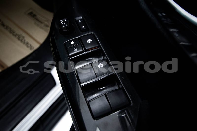 Big with watermark toyota hiluxe revo bangkok bangkok 68818