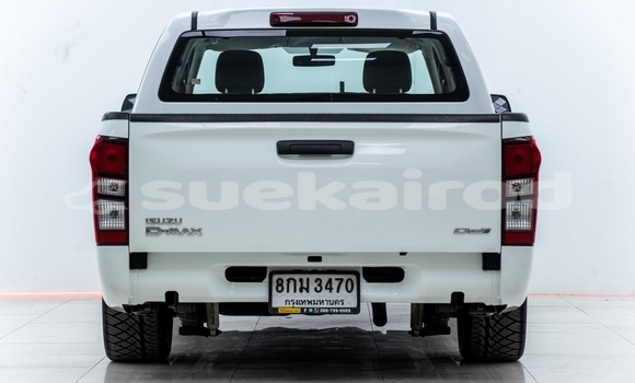 ซื้อ รถมือสอง Isuzu D-Max ขาว รถยนต์ ใน %{เมือง} ใน กรุงเทพมหานคร ซื้อ รถมือสอง Isuzu D-Max ขาว รถยนต์ ใน %{เมือง} ใน กรุงเทพมหานคร