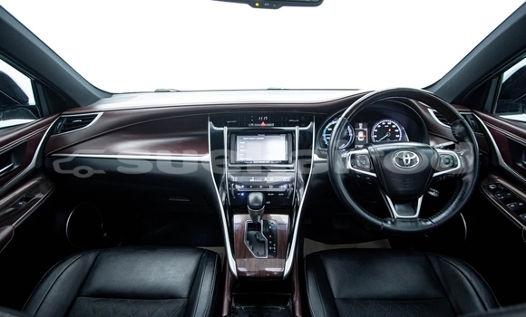 Buy Used Toyota Harrier White Car in Bangkok in Bangkok Buy Used Toyota Harrier White Car in Bangkok in Bangkok