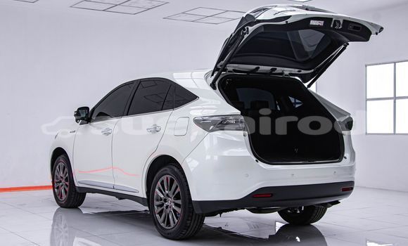 Buy Used Toyota Harrier White Car in Bangkok in Bangkok Buy Used Toyota Harrier White Car in Bangkok in Bangkok