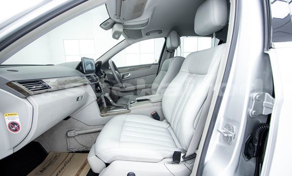 Buy Used Mercedes-Benz E-Classe Other Car in Bangkok in Bangkok Buy Used Mercedes-Benz E-Classe Other Car in Bangkok in Bangkok